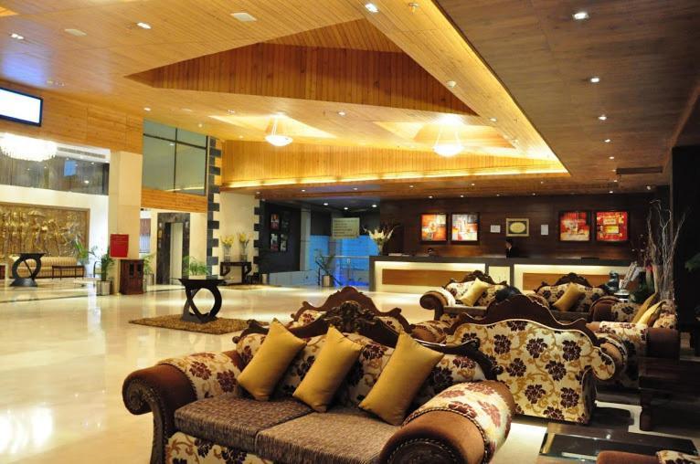 The Victoria Grand Hotel & Spa Kasauli Dış mekan fotoğraf