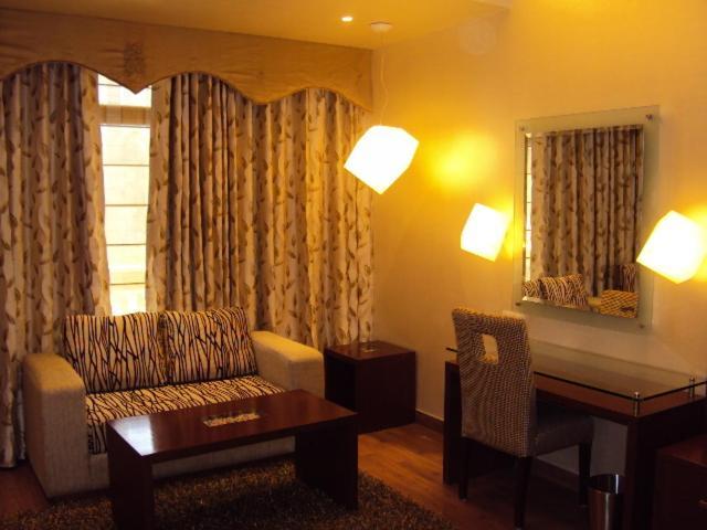 The Victoria Grand Hotel & Spa Kasauli Dış mekan fotoğraf